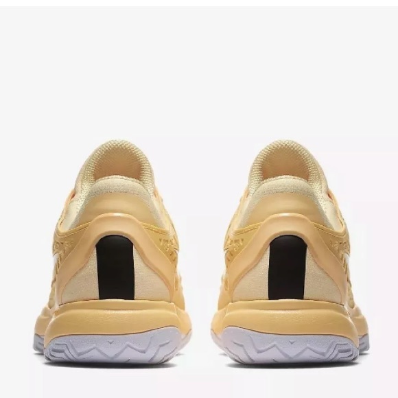 New In Box Nike Zoom Cage 3 HC Coral Shoes - Picture 5 of 8